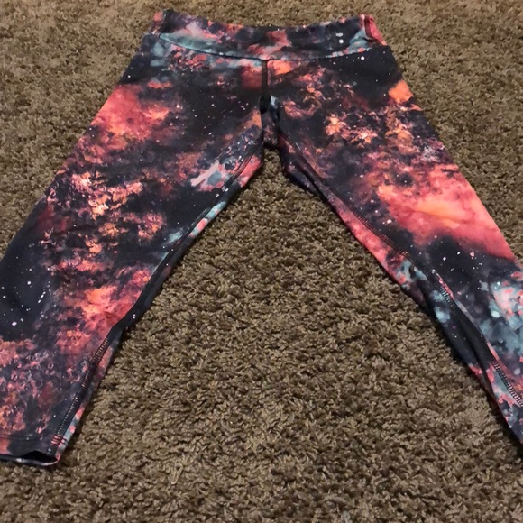 Epic print yoga leggings Capri - Picture 2 of 2